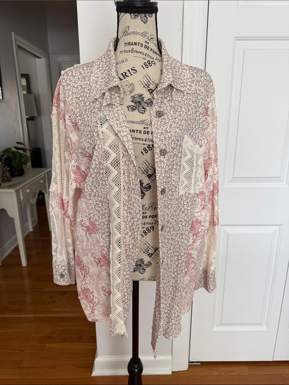 POL Lightweight Cream and Pink Printed Button Shirt Jacket